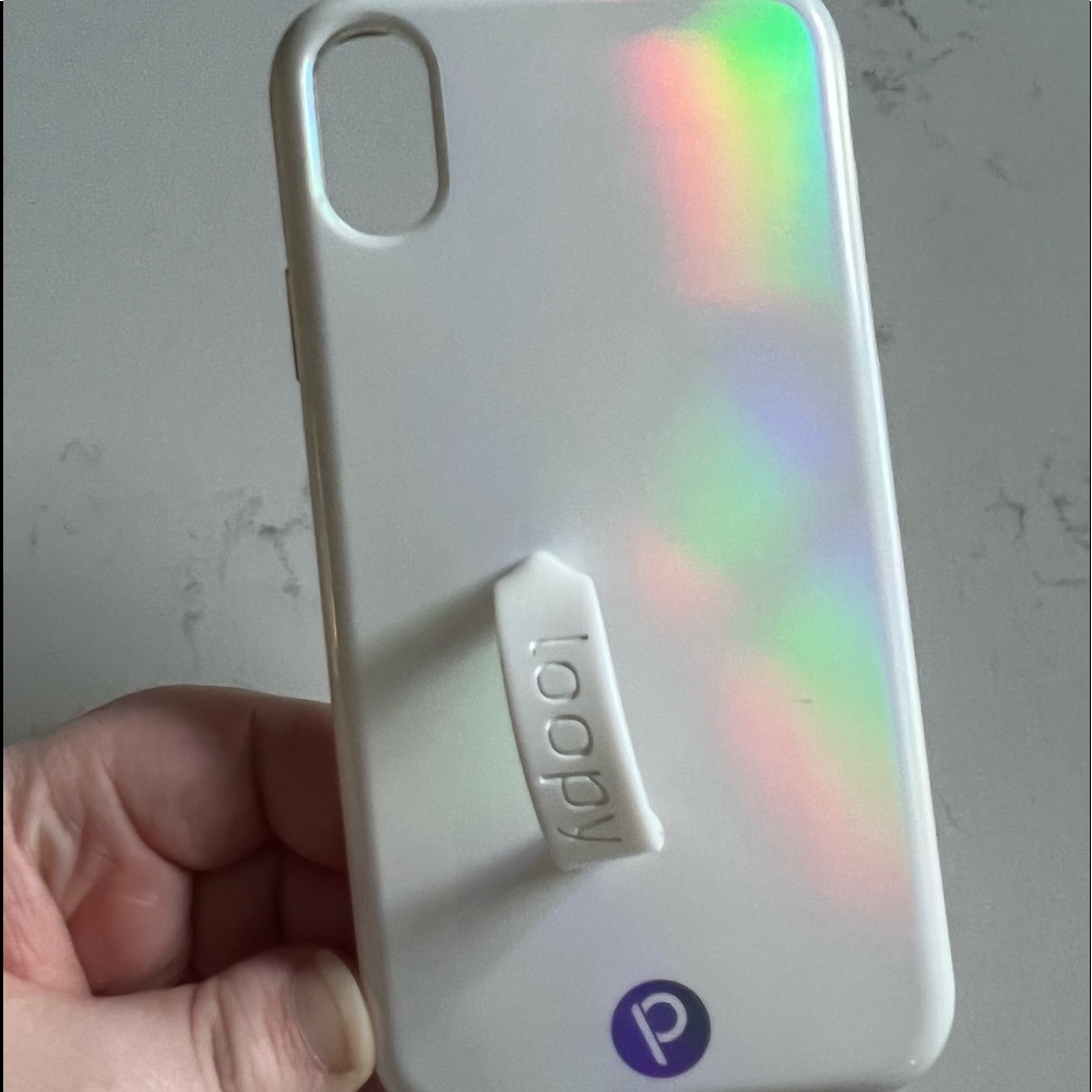 iPhone XR loopy case